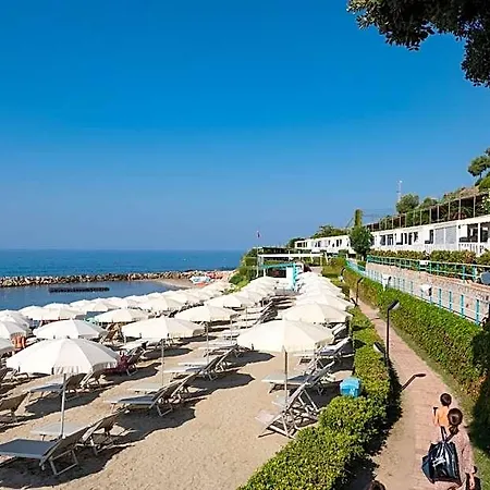 Baia Del Silenzio Hotel Ascea