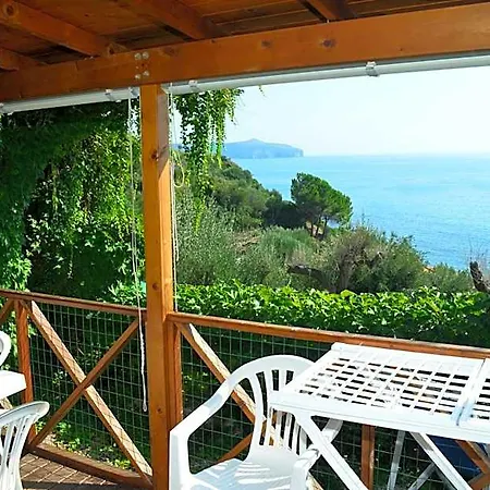 Baia Del Silenzio Hotel